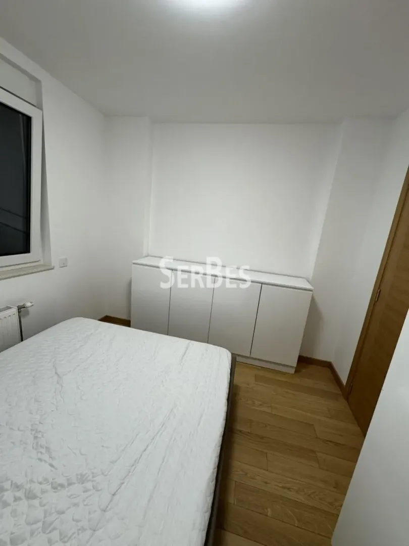 Izdavanje, dvosoban stan, 58m², Novi Sad Sve Podlokacije, Novi Sad