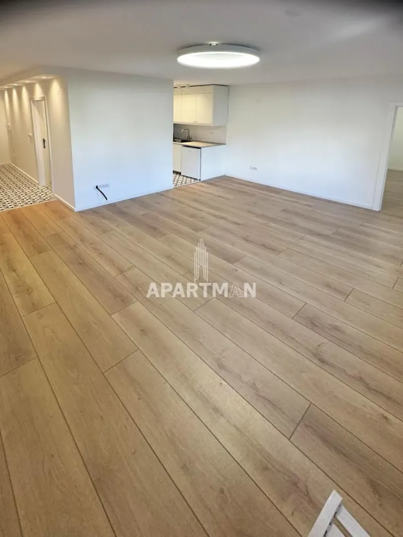 Rent, office space, 34m², Kalenić Pijaca, Vračar Sve Podlokacije