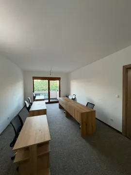 Rent, two bedroom apartment, 80m², Podgorica, Crna Gora - image 13