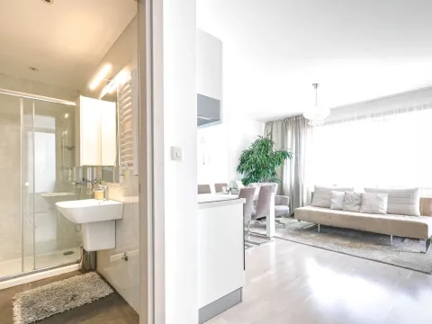 Sale, one bedroom apartment, 48m², Budva, Crna Gora - image 10