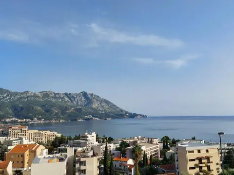 Rent, one bedroom apartment, 45m², Bečići, Budva - image 10