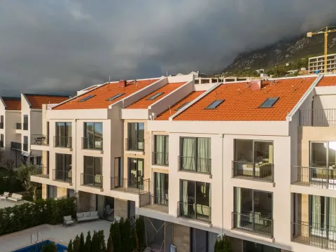 Prodaja, kuća, 220m², Reževići, Budva - image 15