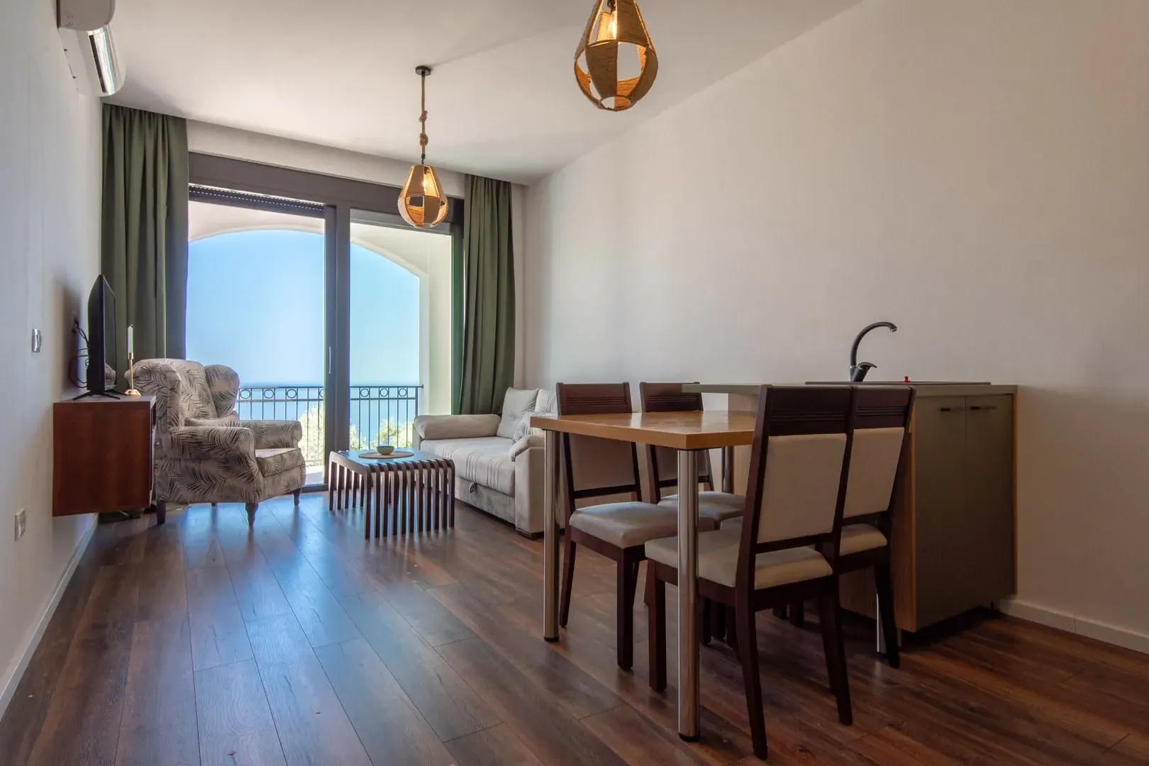 Sale, one bedroom apartment, 55m², Skočiđevojka, Budva