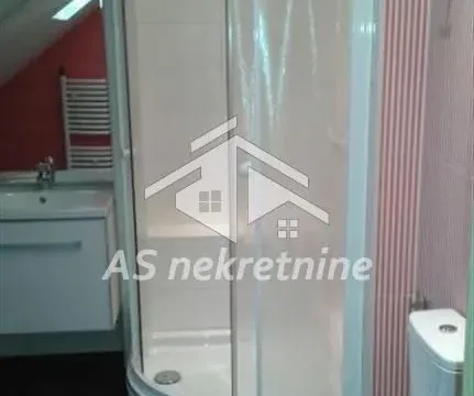 Izdavanje, četvorosoban stan, 115m², Savski Venac, Beograd - image 40