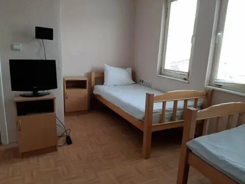 Prodaja, kuća, 150m², Rožaje, Crna Gora - image 6