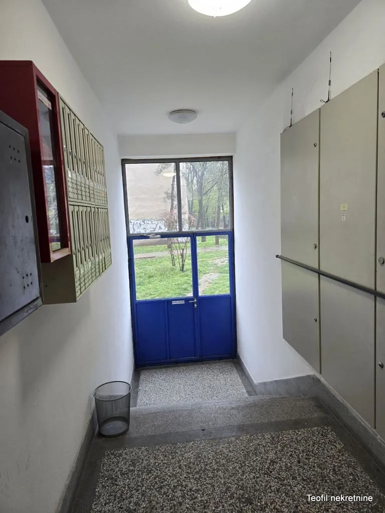 Sale, four bedroom apartment, 93m², Zemun Sve Podlokacije, Beograd
