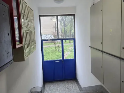 Sale, four bedroom apartment, 93m², Zemun Sve Podlokacije, Beograd - image 19