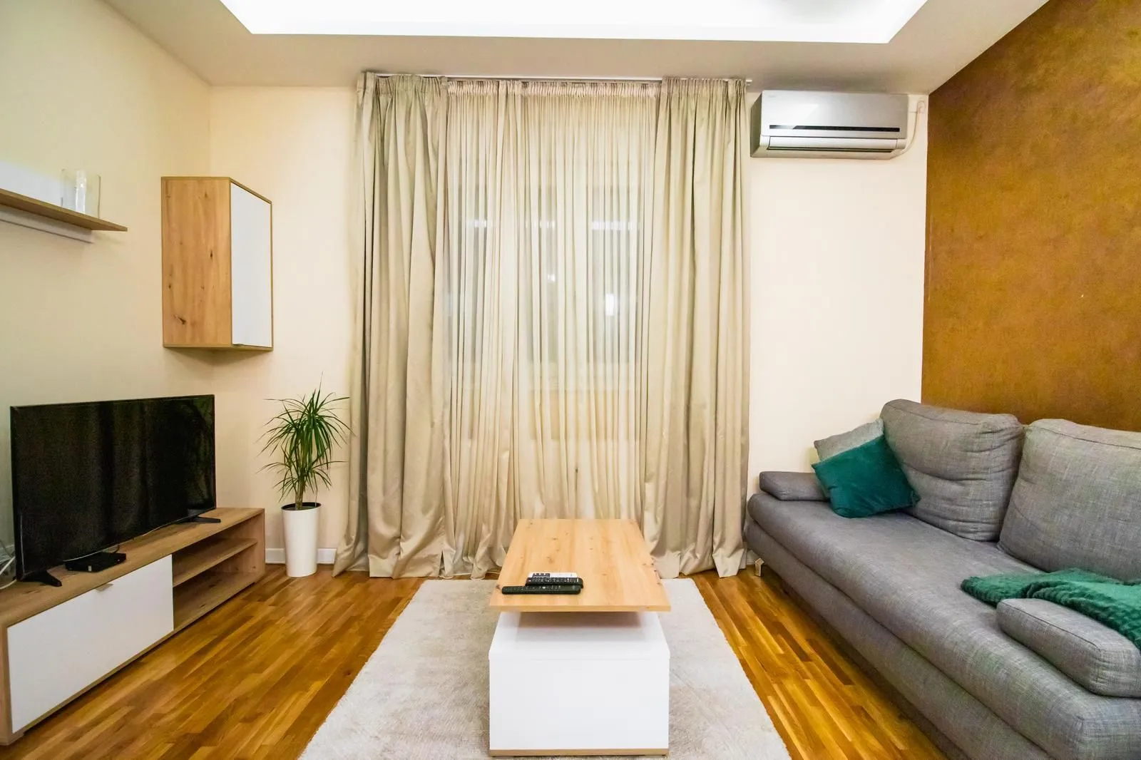 Prodaja, dvosoban stan, 58m², Centar Sve Podlokacije, Beograd