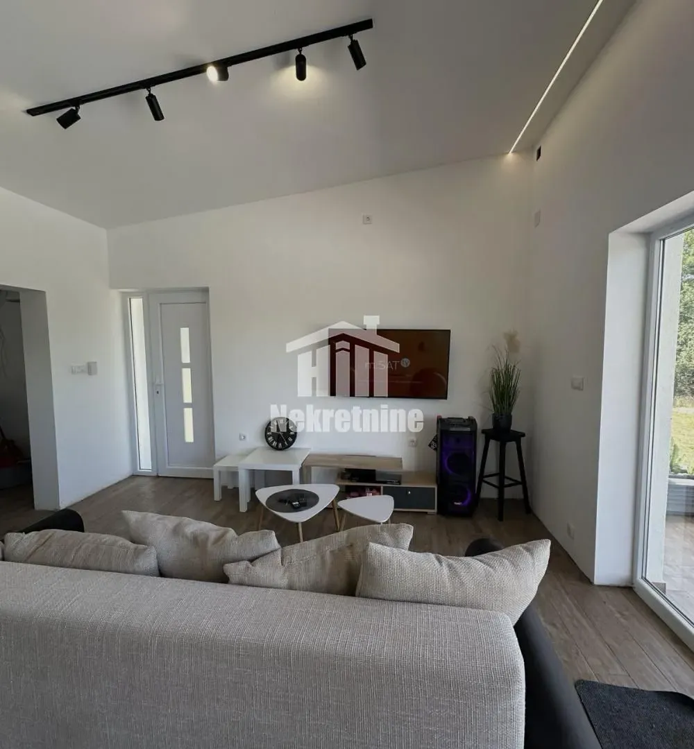 Prodaja, kuća, 92m², Lisović, Barajevo
