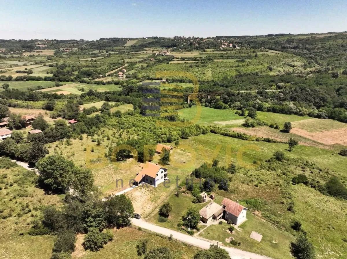 Prodaja, kuća, 204m², Voždovac Sve Podlokacije, Beograd