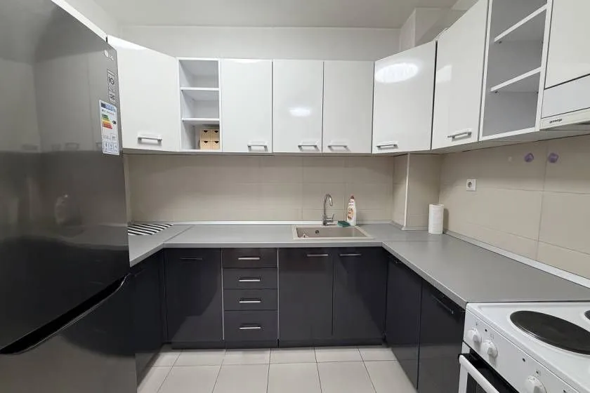 Rent, two bedroom apartment, 49m², Voždovac Sve Podlokacije, Beograd