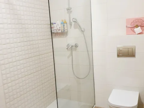 Izdavanje, trosoban stan, 102m², City Kvart, Podgorica - image 18