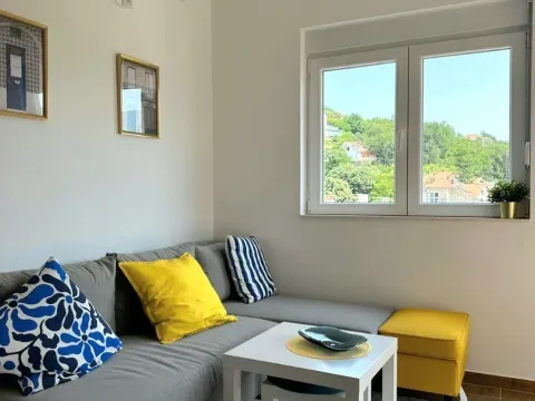 Sale, one bedroom apartment, 32m², Kumbor, Herceg Novi - image 4