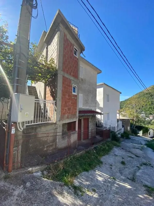 Sale, house, 74m², Sutomore, Bar