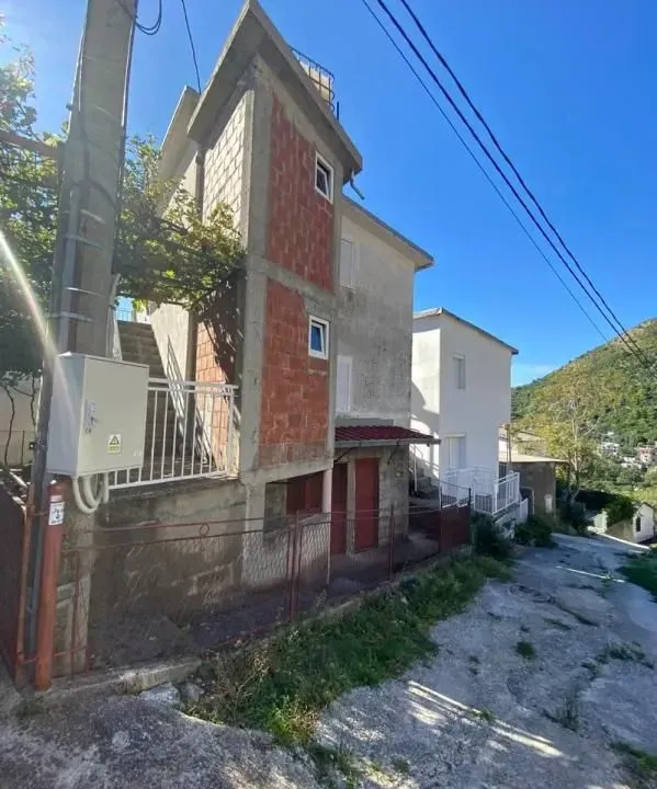 Sale, house, 74m², Sutomore, Bar