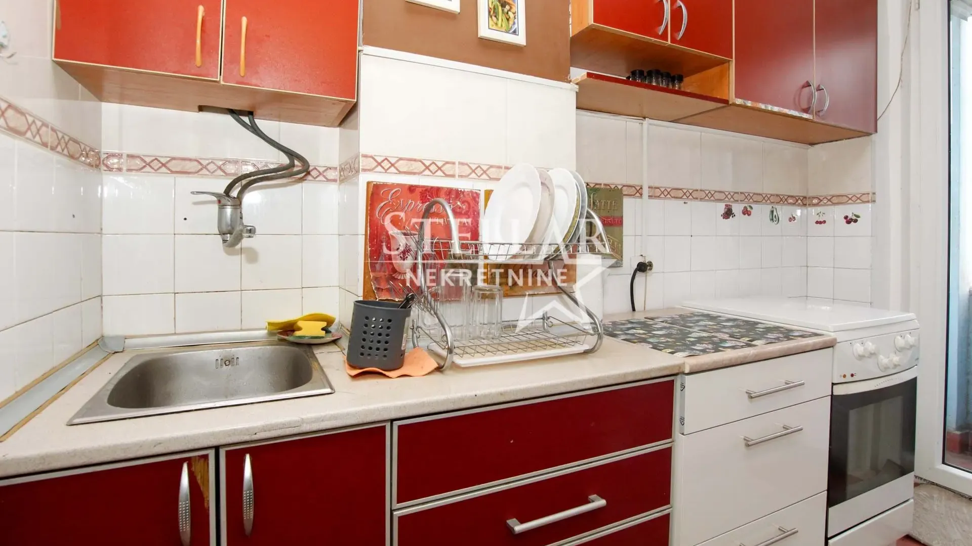 Izdavanje, jednosoban stan, 43m², Stara Varoš, Podgorica