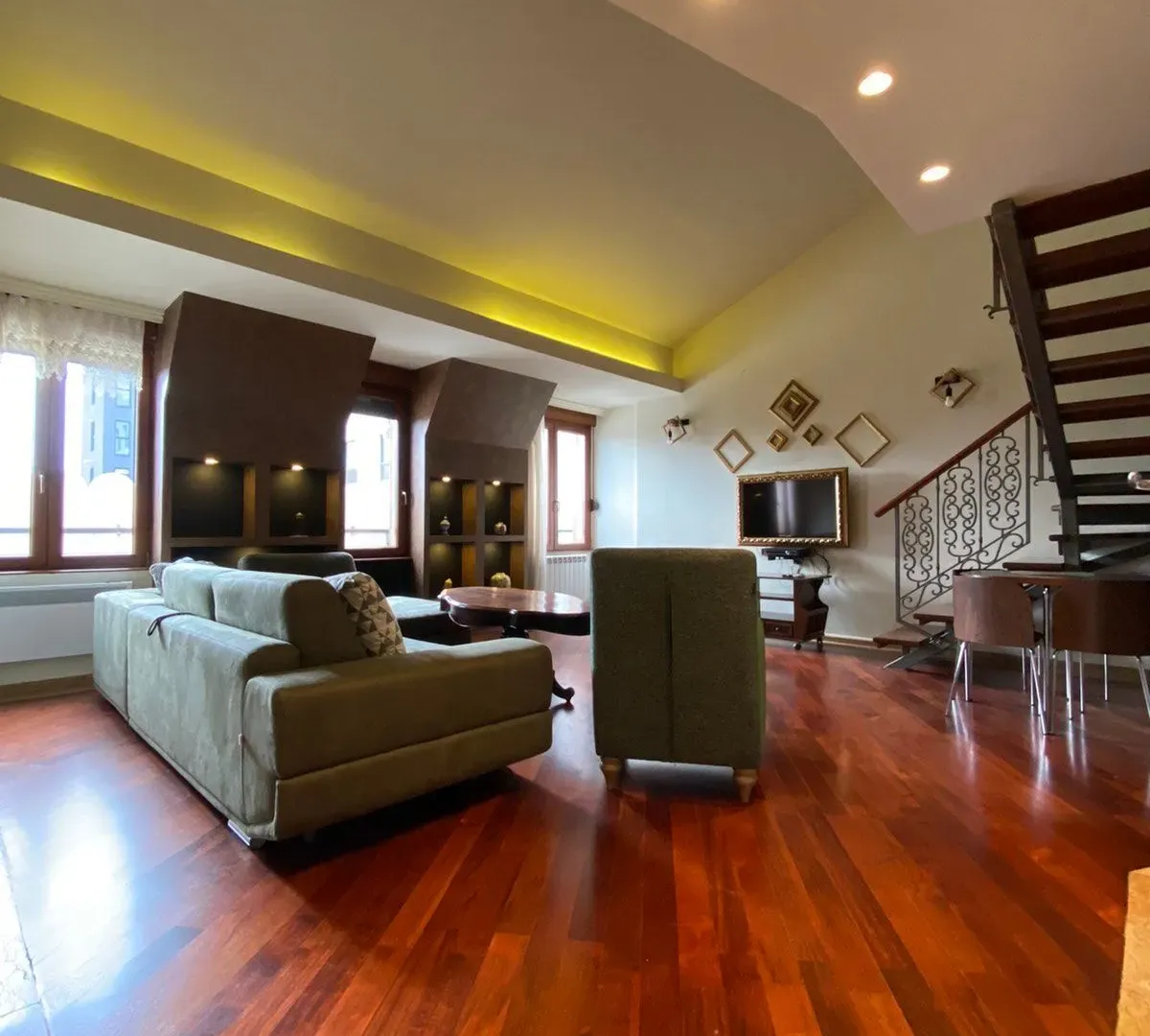 Rent, two bedroom apartment, 90m², Centar, Podgorica