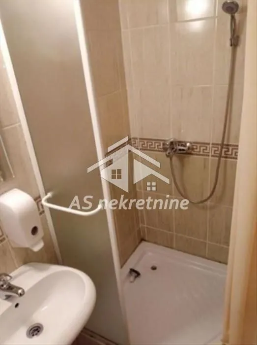 Rent, office space, 80m², Palilula Sve Podlokacije, Beograd