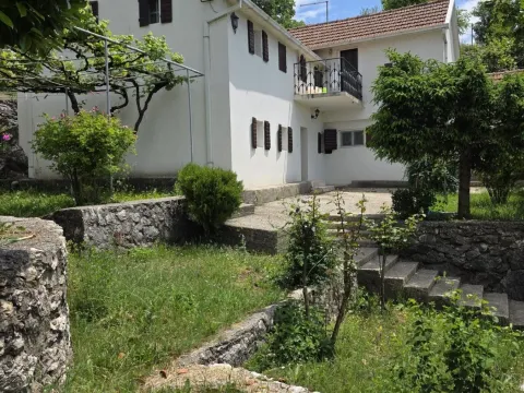 Prodaja, kuća, 95m², Centar, Nikšić - image 2