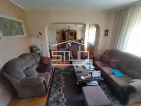 Prodaja, kuća, 297m², Čukarica, Beograd - image 4