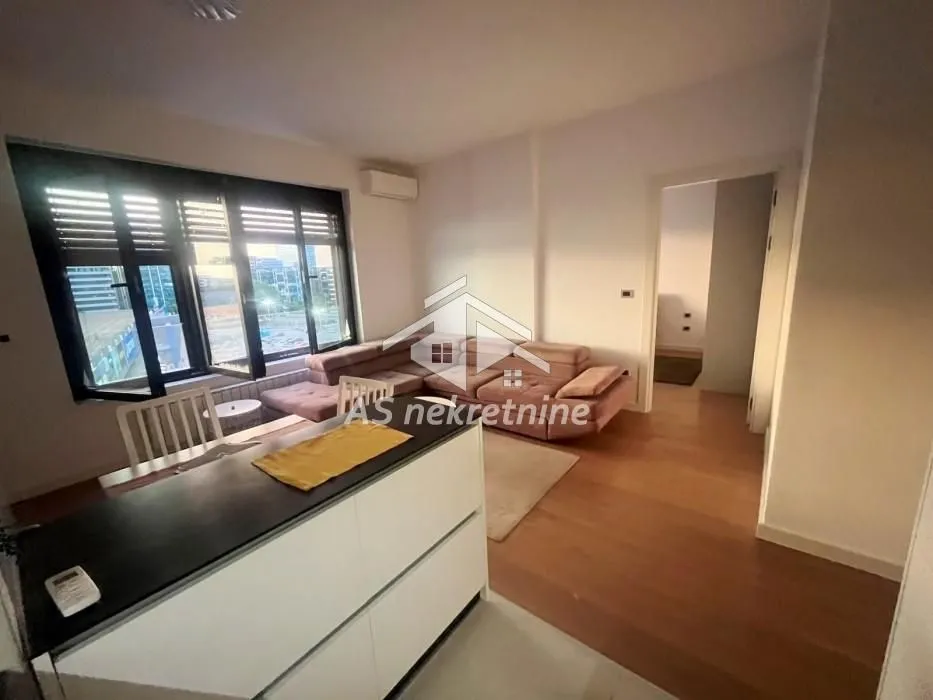 Rent, two bedroom apartment, 42m², Novi Beograd Blok 64, Novi Beograd Sve Podlokacije