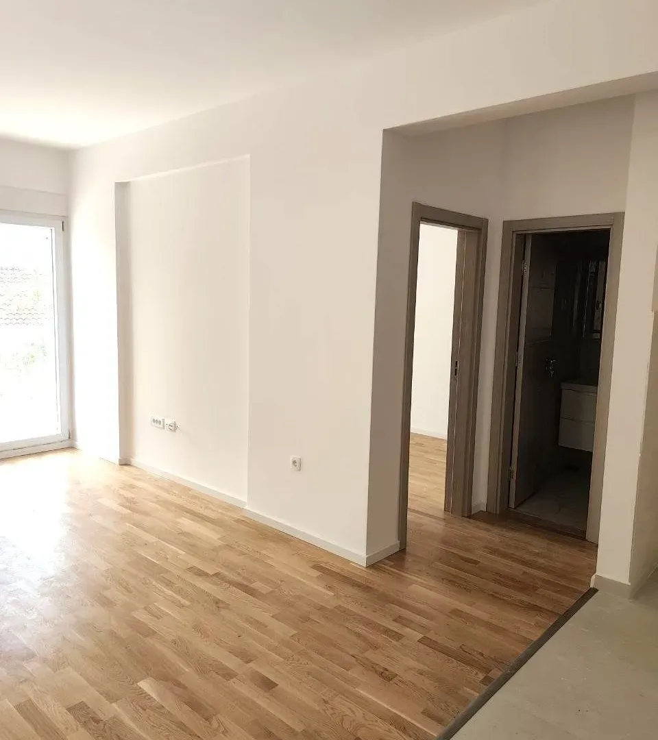Prodaja, jednosoban stan, 41m², Podkošljun, Budva