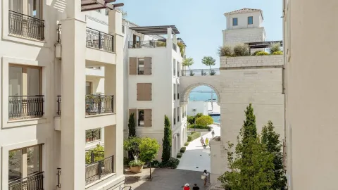 Rent, one bedroom apartment, 67m², Porto Montenegro, Tivat - image 16