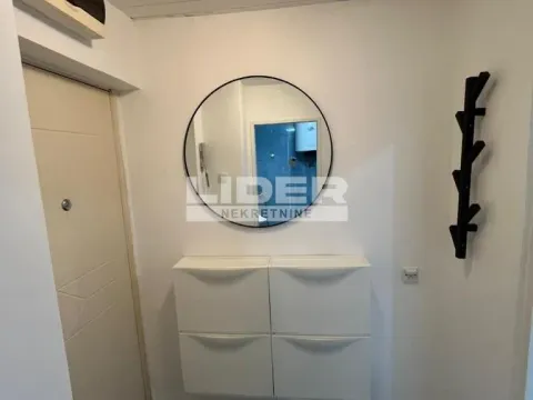 Prodaja, dvosoban stan, 42m², Karaburma, Palilula Sve Podlokacije - image 5