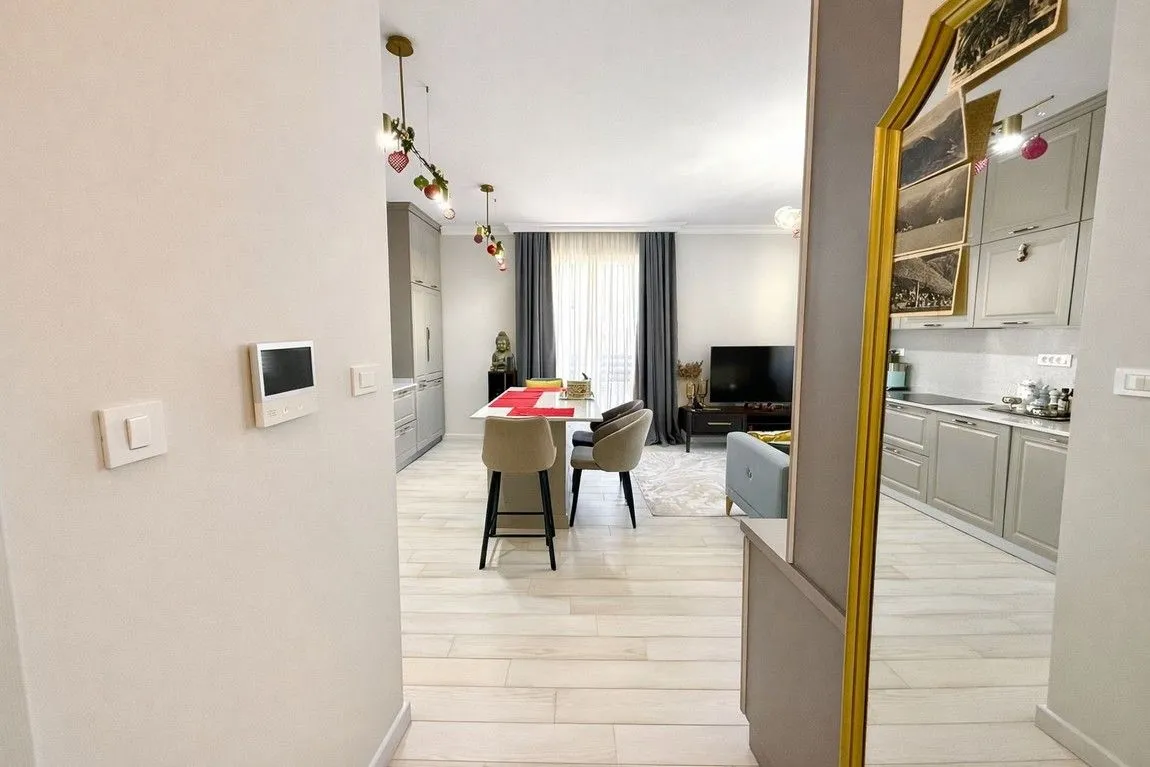Prodaja, jednosoban stan, 60m², Njivice, Herceg Novi