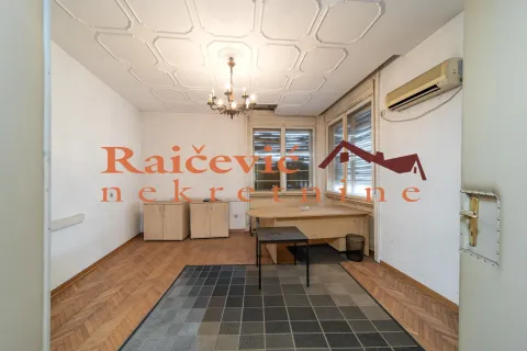 Prodaja, trosoban stan, 92m², Stari Grad, Beograd - image 13