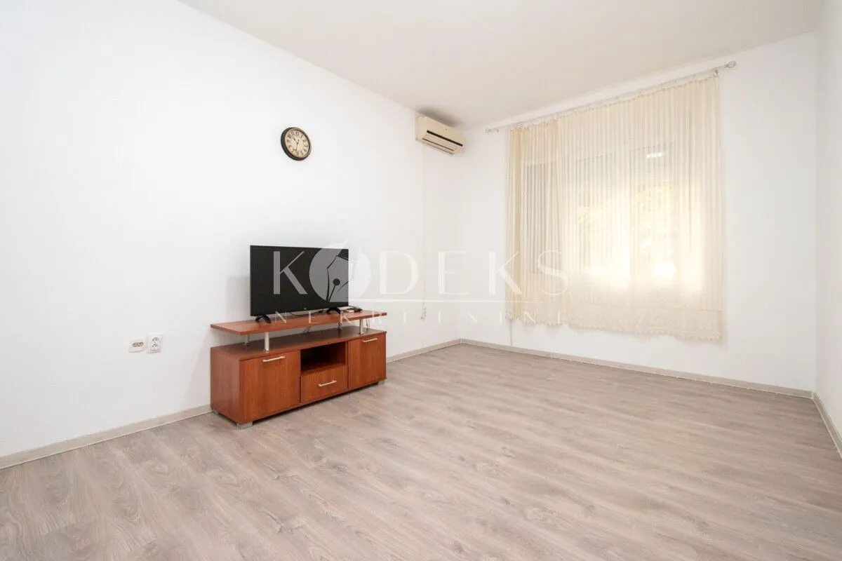 Rent, office space, 25m², Centar, Podgorica