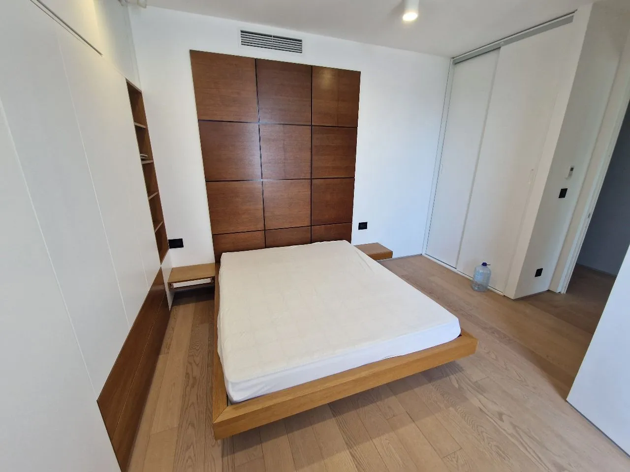 Rent, two bedroom apartment, 84m², Centar, Budva