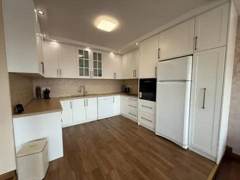 Prodaja, kuća, 443m², Petrovaradin, Novi Sad - image 7