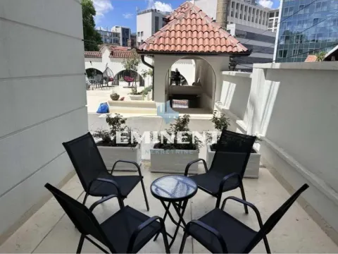 Izdavanje, trosoban stan, 79m², Savski Venac, Beograd - image 15