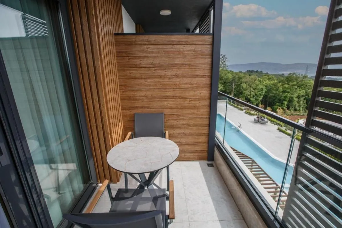 Prodaja, garsonjera, 35m², Tivat, Crna Gora
