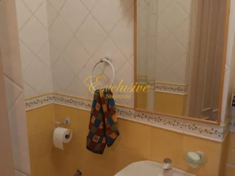 Sale, four bedroom apartment, 105m², Stari Grad, Beograd - image 19