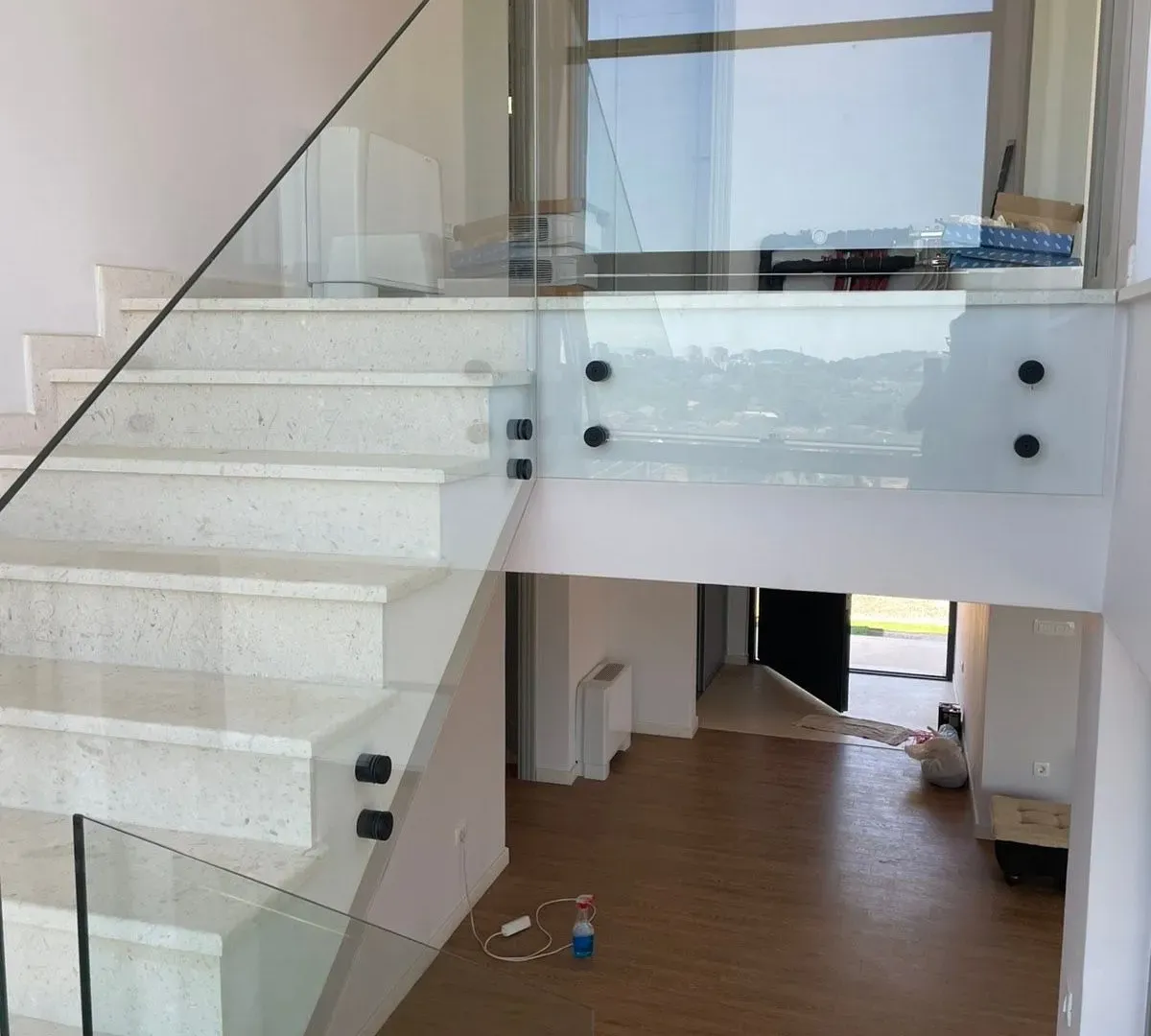 Rent, house, 300m², Vranići, Podgorica