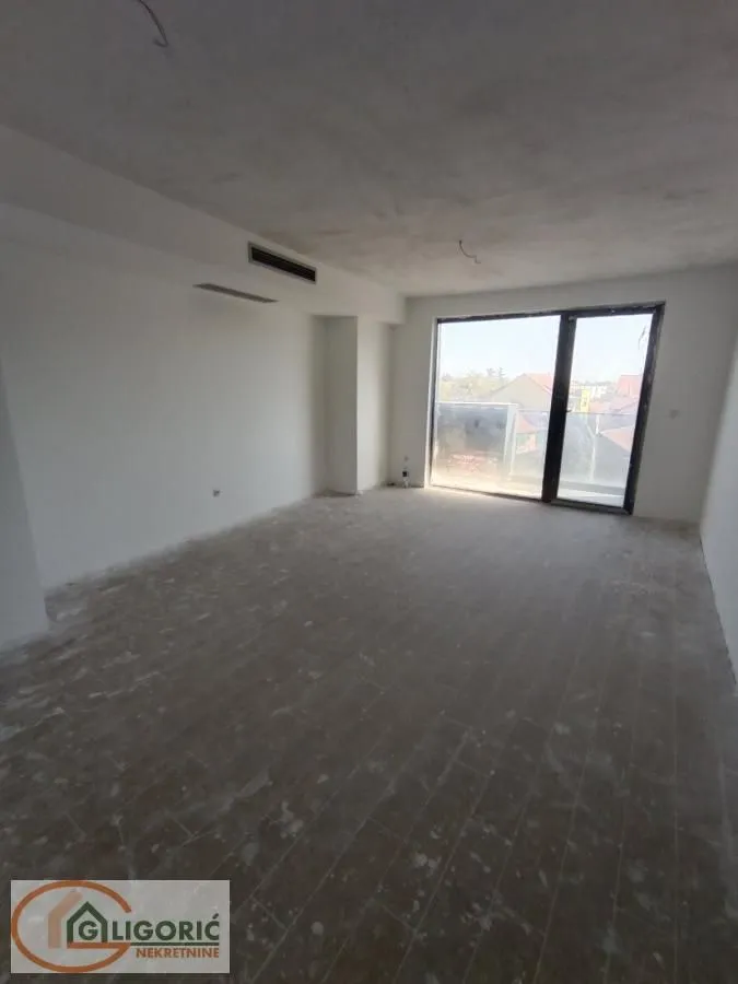 Sale, three bedroom apartment, 81m², Centar, Pančevo