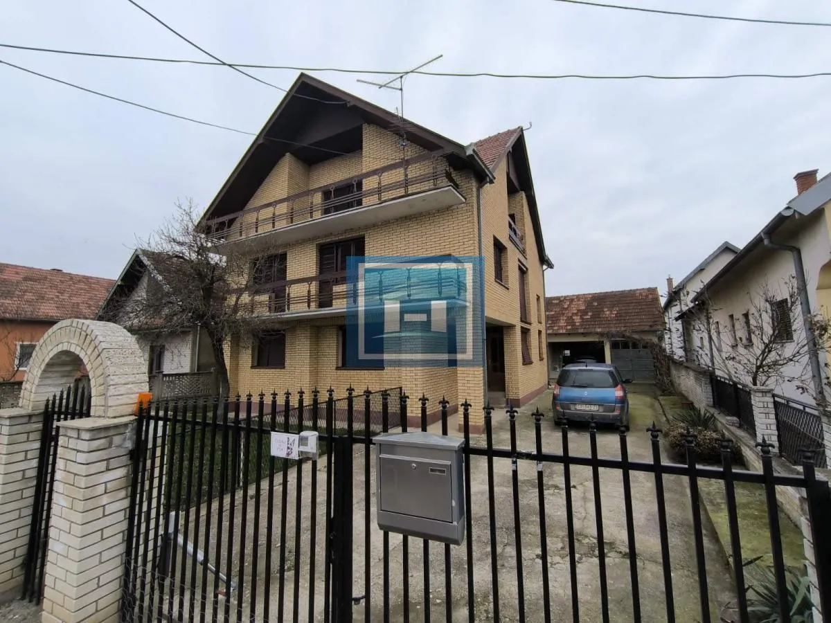 Prodaja,  kuća, 300m2, Supska, Ćuprija