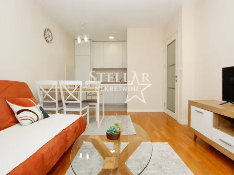 Rent, one bedroom apartment, 40m², Tuški Put, Podgorica - image 3
