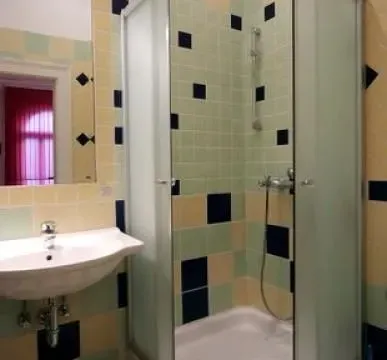 Izdavanje, stan, 160m², Stari Grad, Beograd - image 19