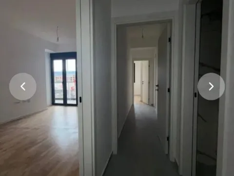 Rent, three bedroom apartment, 83m², Stari Aerodrom, Podgorica - image 4