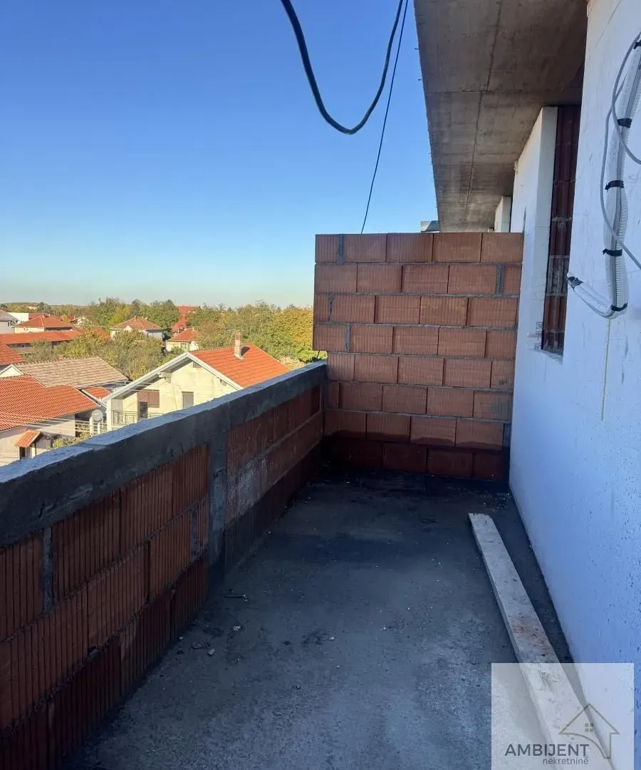 Prodaja, trosoban stan, 62m², Novi Banovci, Stara Pazova