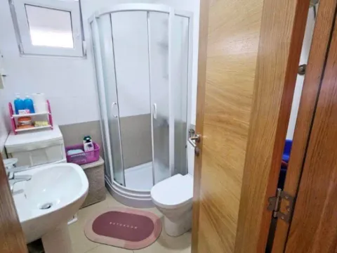 Izdavanje, jednosoban stan, 49m², Blok 9, Podgorica - image 10