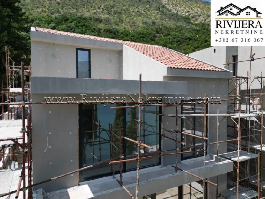Prodaja, kuća, 237m², Njivice, Herceg Novi