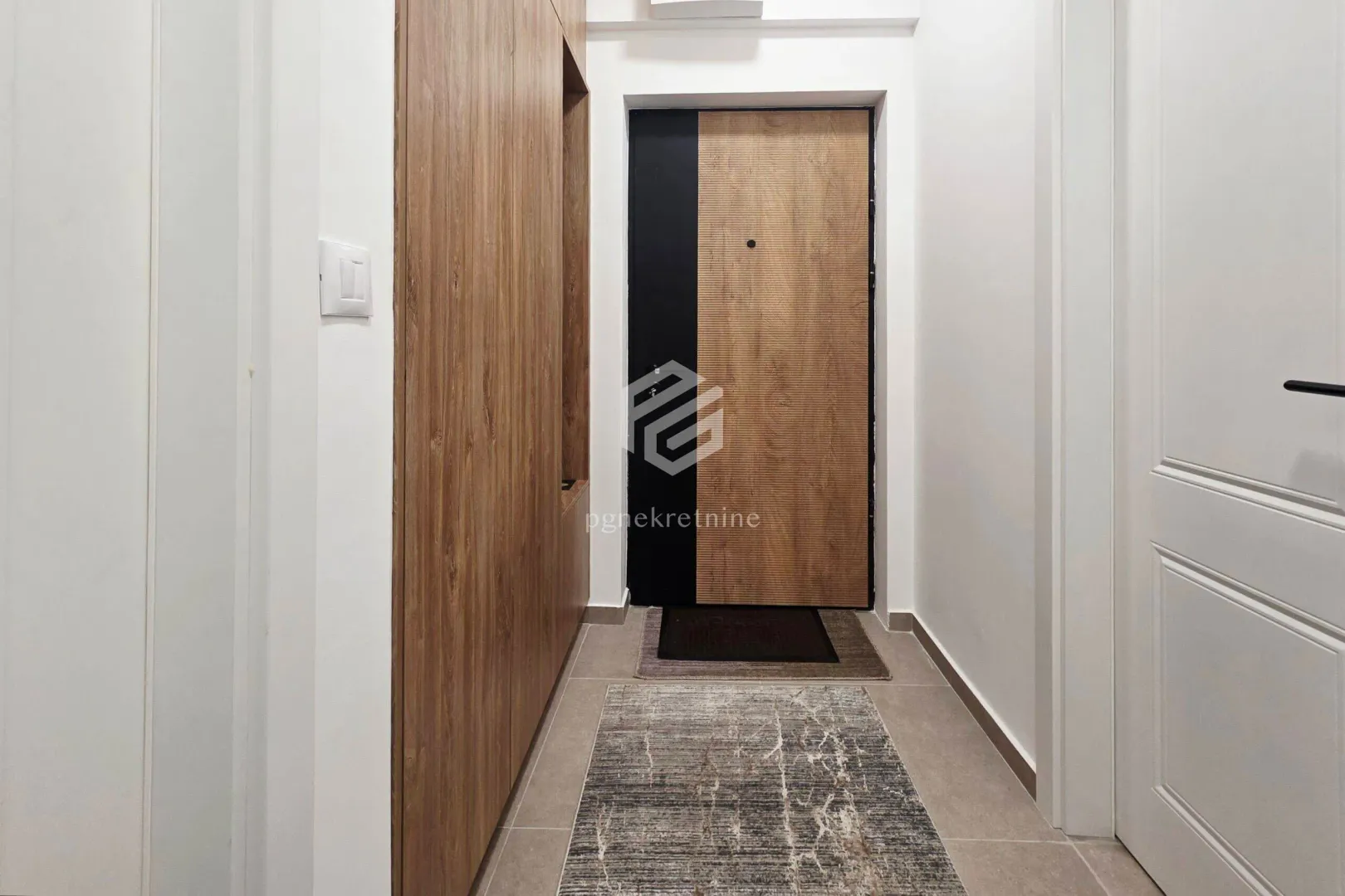 Rent, one bedroom apartment, 53m², Stari Aerodrom, Podgorica