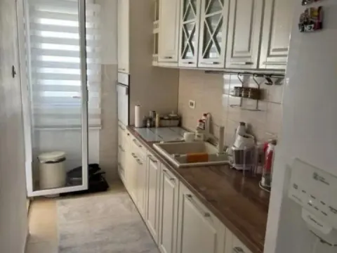 Prodaja, trosoban stan, 87m², Blok 6, Podgorica - image 6