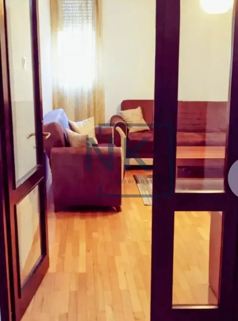 Izdavanje, jednosoban stan, 60m², Blok 5, Podgorica