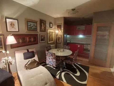 Izdavanje, trosoban stan, 105m², Preko Morače, Podgorica - image 3