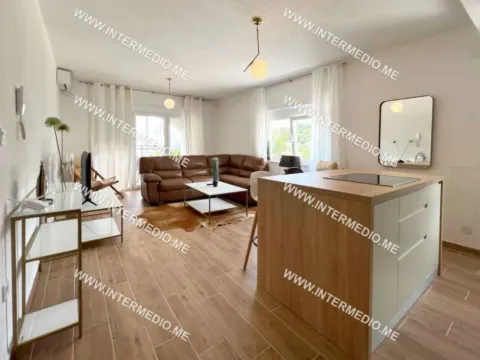 Izdavanje, jednosoban stan, 57m², Zelenika, Herceg Novi - image 10